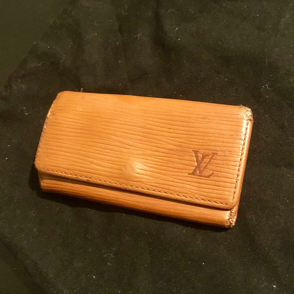 Louis Vuitton Epi Trifold 4 Ring Key Holder